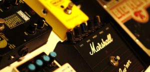ギターの機材選びはなんとなくでOK　バンドにおけるアマチュアギタリストの音作りの考え方